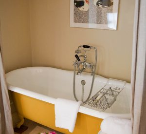 Room 8 bath The George in Rye Room 8 bath The George in Rye